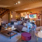 Chalet Antigone - Ovo Network *